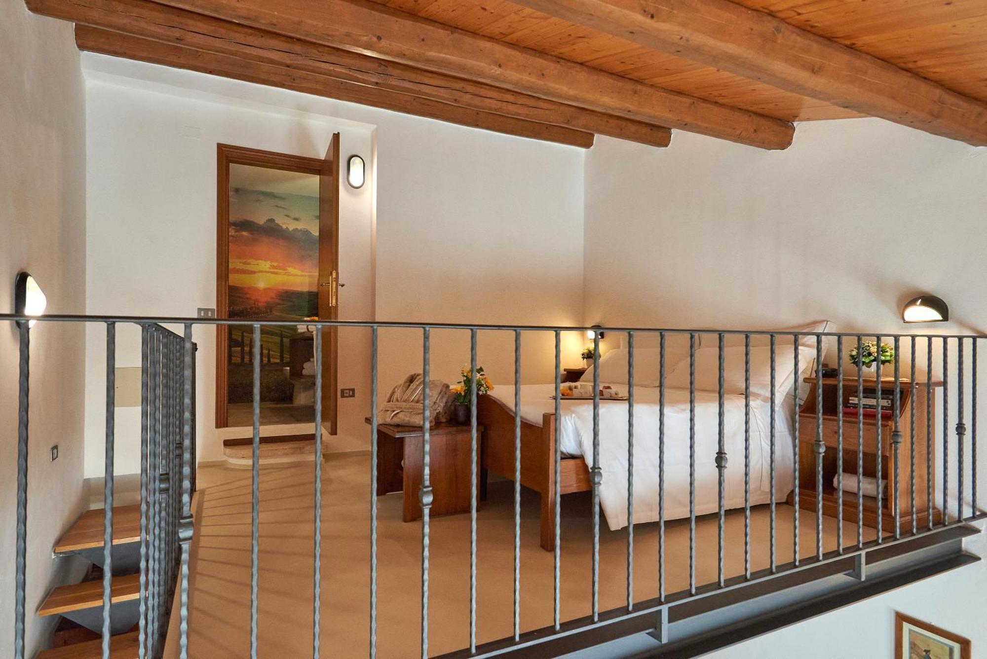 Casanova - Panoramic Rooms And Suites San Quirico dʼOrcia Exterior foto